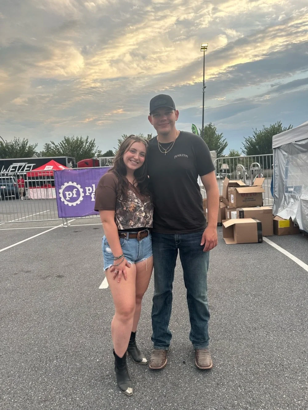 Live Flyer 🐆🎱🍒🌸 - Picture 3 of 4